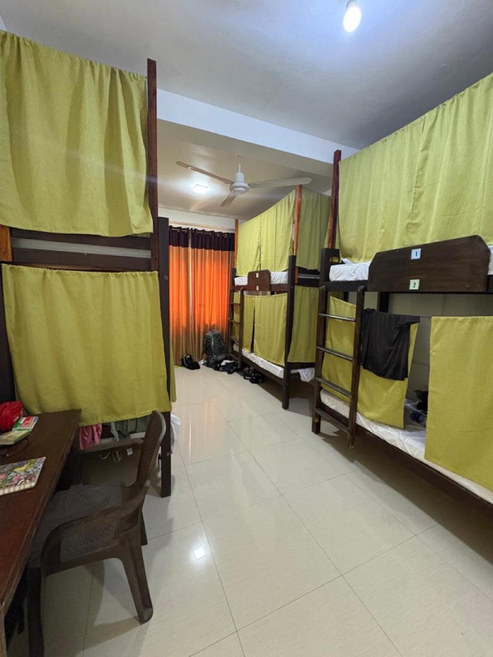 Wake N Flow, Weligama Ngoại thất bức ảnh
